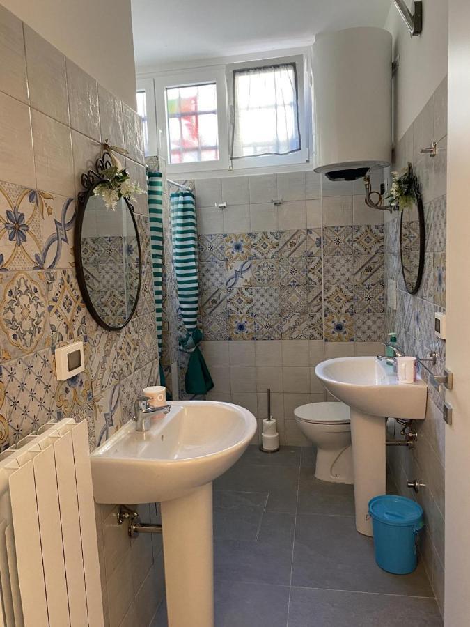 ホテル Casa Turro ミラノ エクステリア 写真
